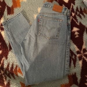 Levi’s 501 jeans size 28